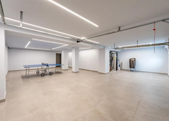 Vb Ebano 4br House Heated Pool בנאלמדנה